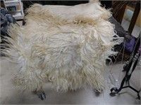 VINTAGE LAMB FUR WITH LEATHER BACKING