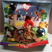 TY Beanie Babies Club House and Toys