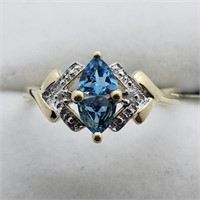 $800 10K Blue Topaz,  Diamond Estate Ring
