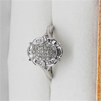 10K White Gold Diamond (0.25cts) Cluster Ring