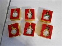 6 count brand new photo frame ornaments