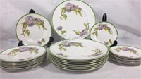 Royal Doulton service for 8 - Dinner Plate, Bread