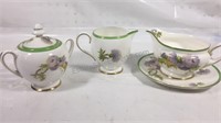 English Royal Doulton china Gravy Boat creamer