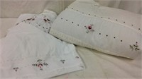 Selection of Bed Linens K15B