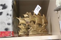 GOLD PAINTED SHIP BOOKENDS