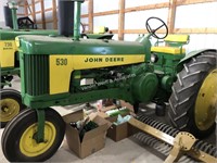 John Deere 530 gas tractor with tricycle wheel