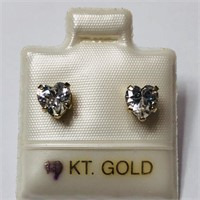 FREE GIFT ! 9k Gold Heart Shaped CZ Earstuds