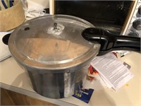 Presto pressure cooker