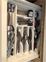 Contents of the silverware drawer
