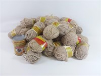 32 pelotes de laine et acrylique