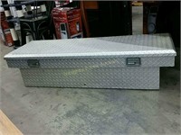 Diamond Plate 60"Truck Tool Box $388 Ret *see desc