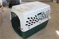 Large Plastic Kennel