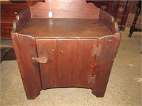 Bench cabinet