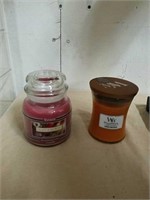 Yankee Candle and woodwick candle