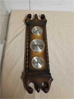 Decorative wall barometer thermometer