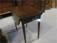 Drop leaf side table w. drawer, some scratches