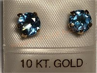0KT Gold Blue Topaz Earrings