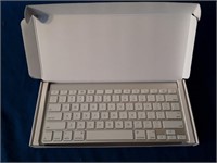 Keyboard For Ipad In Box
