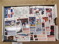 Misc Hockey Cards ~ Approx 800
