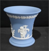 Wedgewood (Eng) Jasperware Vase