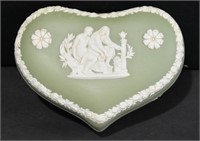 Wedgewood (Eng) Jasperware Heart Shaped Box