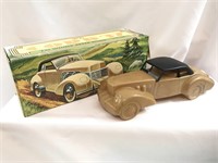 Vintage AVON Car ‘37 CORD Tai Winds After Shave