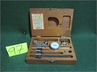 UNIVERSAL DIAL TEST INDICATOR BY LUFKIN