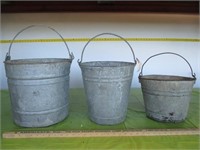 4 Metal Farm Bucket  " No Holes"  (4 X $)