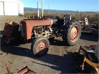 TO BE SOLD AT 5:30 PM   1955 FERGUSON TO35 TRACTOR