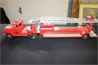 Tonka hook and ladder fire truck 32" long