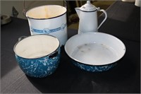 4 pieces including enamel chamber pot, pot with