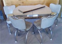 As retro as it gets! Light weight metal table