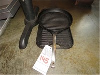LOT, (2) GRILLING ACCESSORIES
