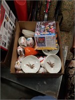 Box of Asian pieces