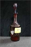 RED CUT TO CLEAR DECANTER - 8"