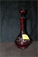 9" RED CUT TO CLEAR DECANTER