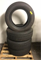 Set of four Dunlop Grandtrex AT23 285/60R18 116H