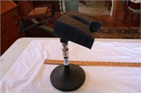 Stereoscope with base