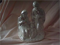 Mother of Pearl Ceramic Statue of the Holy Family