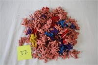 BIG BAG OF VINTAGE MOLDED SMALL TOY FIGURES