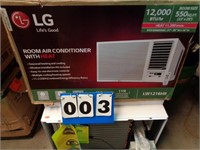 LG ROOM AIR CONDITIONER W/ HEAT -- APPEARS NEW