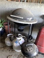 Patio classic grill, 2 gas tanks, small Weber