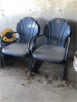 2 metal patio chairs, good condition-just needs