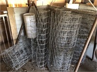 6 rolls of used wire fence.