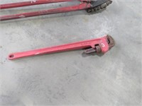RIGID 36 HEAVY DUTY PIPE WRENCH ITEM IS LOCATED