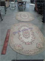 Two oval rugs, approx 8 ft. each