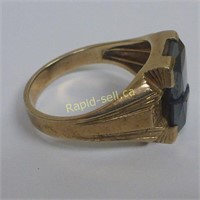 10kt Men's Gold Ring with Hematite