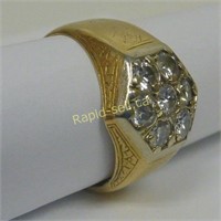 18kt Gorgeous Gold Ring with Diamonds