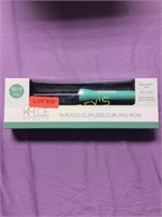Tapered Clipless Curling Iron