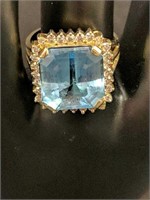 AC- 14K Gold Blue Topaz & Diamond Ring